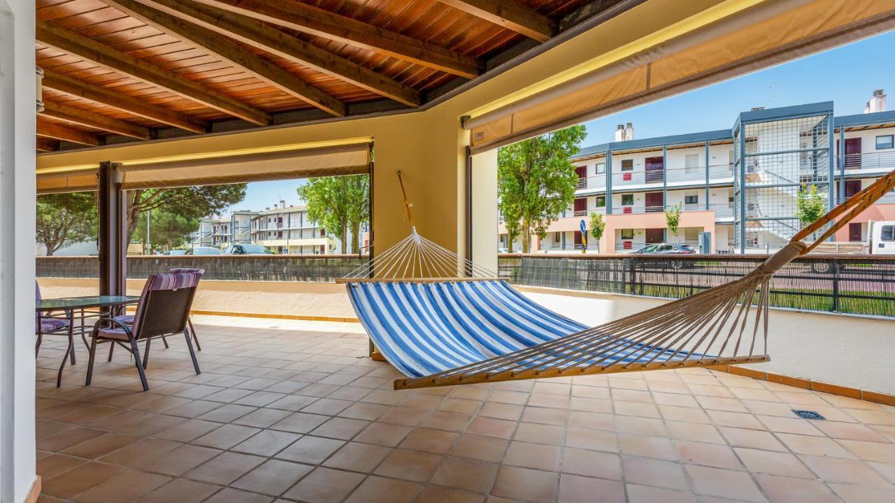 Wonderful Flat W/ Big Patio By Lovelystay ลากอส ภายนอก รูปภาพ
