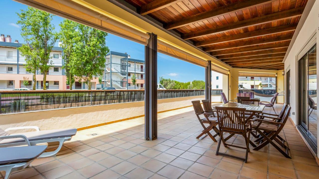 Wonderful Flat W/ Big Patio By Lovelystay ลากอส ภายนอก รูปภาพ